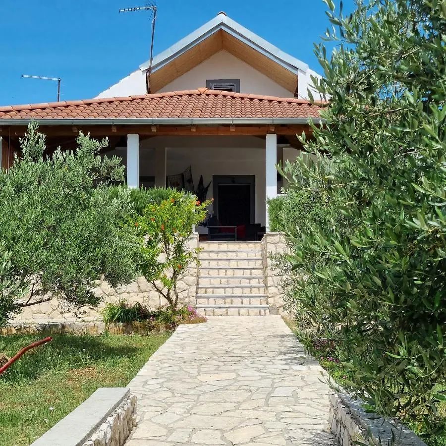 Semesterbostad Holiday House Da & Do Pakoštane