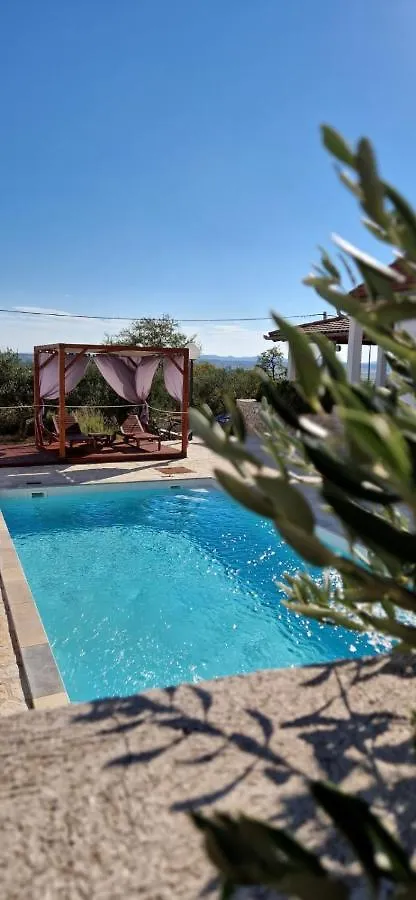 Holiday home Holiday House Da & Do Pakostane Croatia